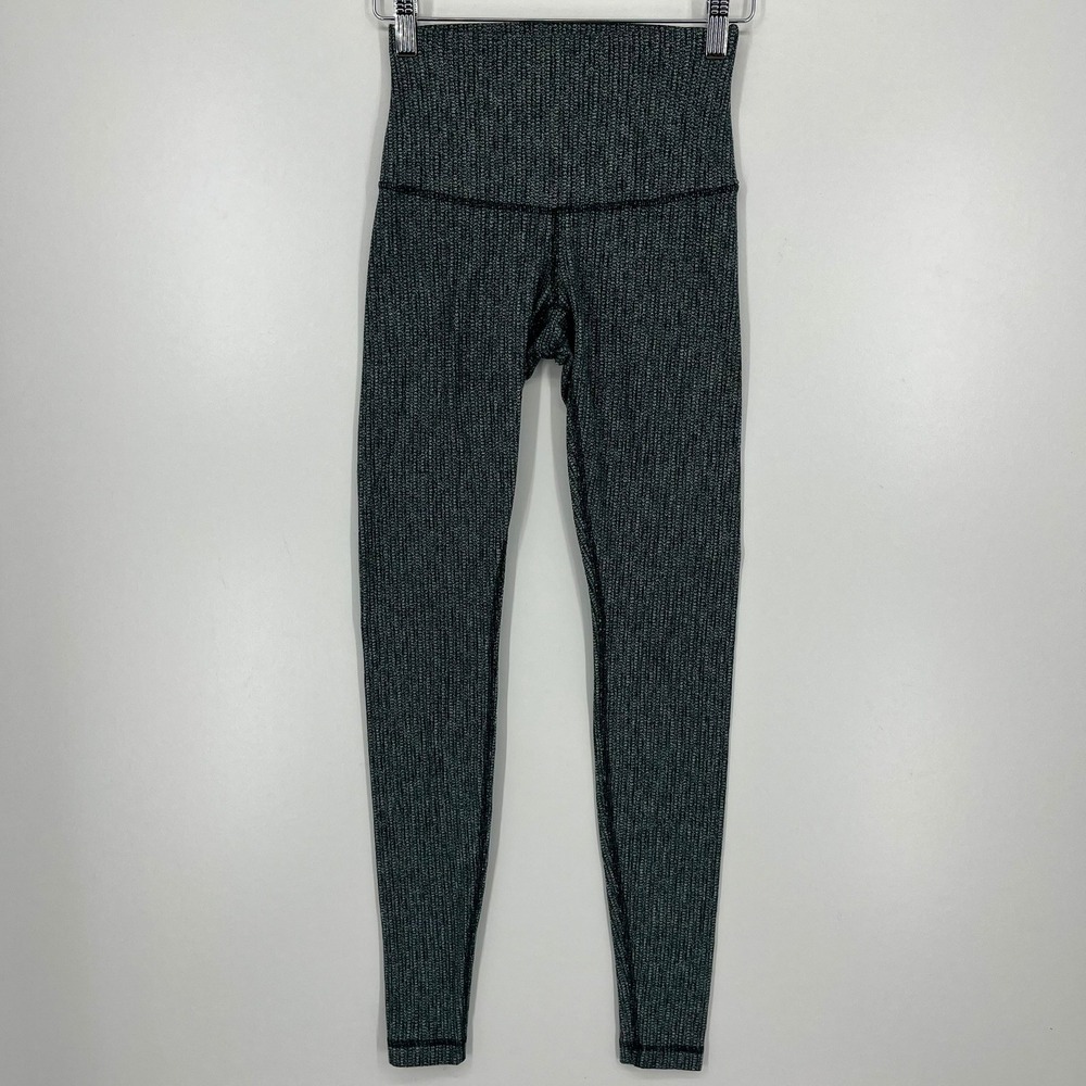 Lululemon High Rise Textured Knit Leggings Black White Size 6 Athletic Yoga‎
